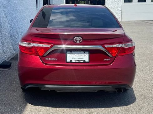Used 2015 Toyota Camry XSE w/ Moonroof Package FWD image 4