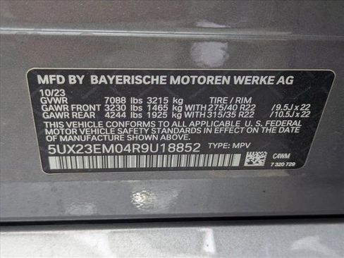 Used 2024 BMW X7 xDrive40i w/ M Sport Package AWD/4WD image 24