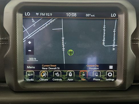 Used 2023 Jeep Wrangler Unlimited Sahara w/ Cold Weather Group AWD/4WD image 21