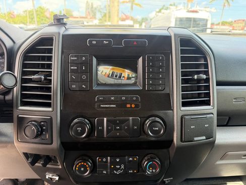 Used 2020 Ford F550 4x4 Crew Cab Super Duty image 13