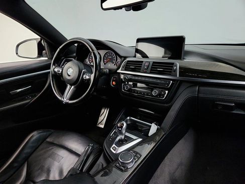 Used 2016 BMW M4 Coupe image 26