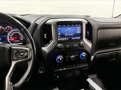 Used 2020 Chevrolet Silverado 1500 RST image 10