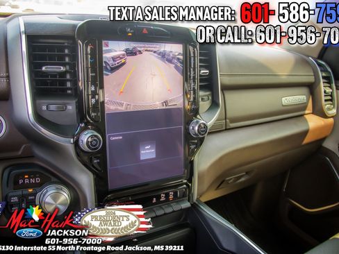 Used 2025 RAM 1500 Laramie AWD/4WD image 17