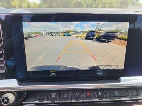 Used 2025 Chevrolet Silverado 3500 LT image 21