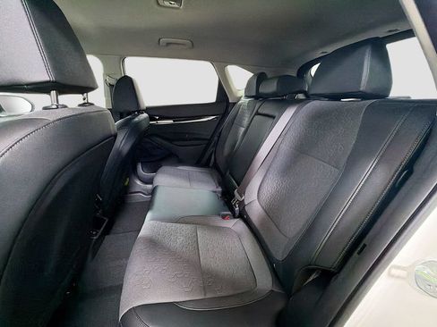 Used 2024 Kia Seltos S AWD/4WD image 25