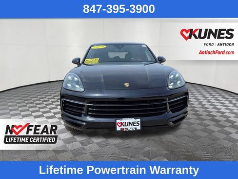 Used 2019 Porsche Cayenne S AWD/4WD image 2