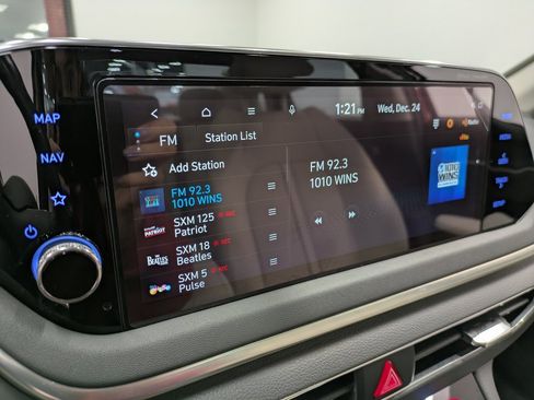 Certified 2023 Hyundai Sonata SEL w/ Convenience Package image 12