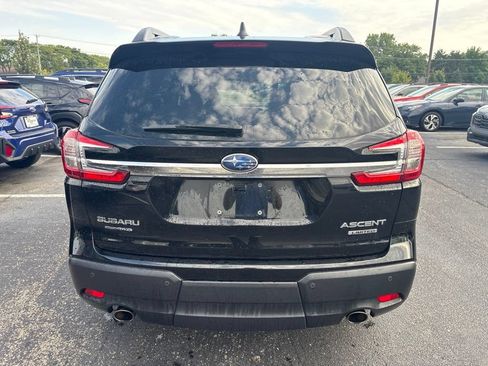 Used 2023 Subaru Ascent Limited w/ Technology Package AWD/4WD image 4