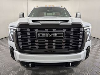 New 2026 GMC Sierra 2500 Denali Ultimate video 2