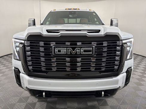 New 2026 GMC Sierra 2500 Denali Ultimate image 2