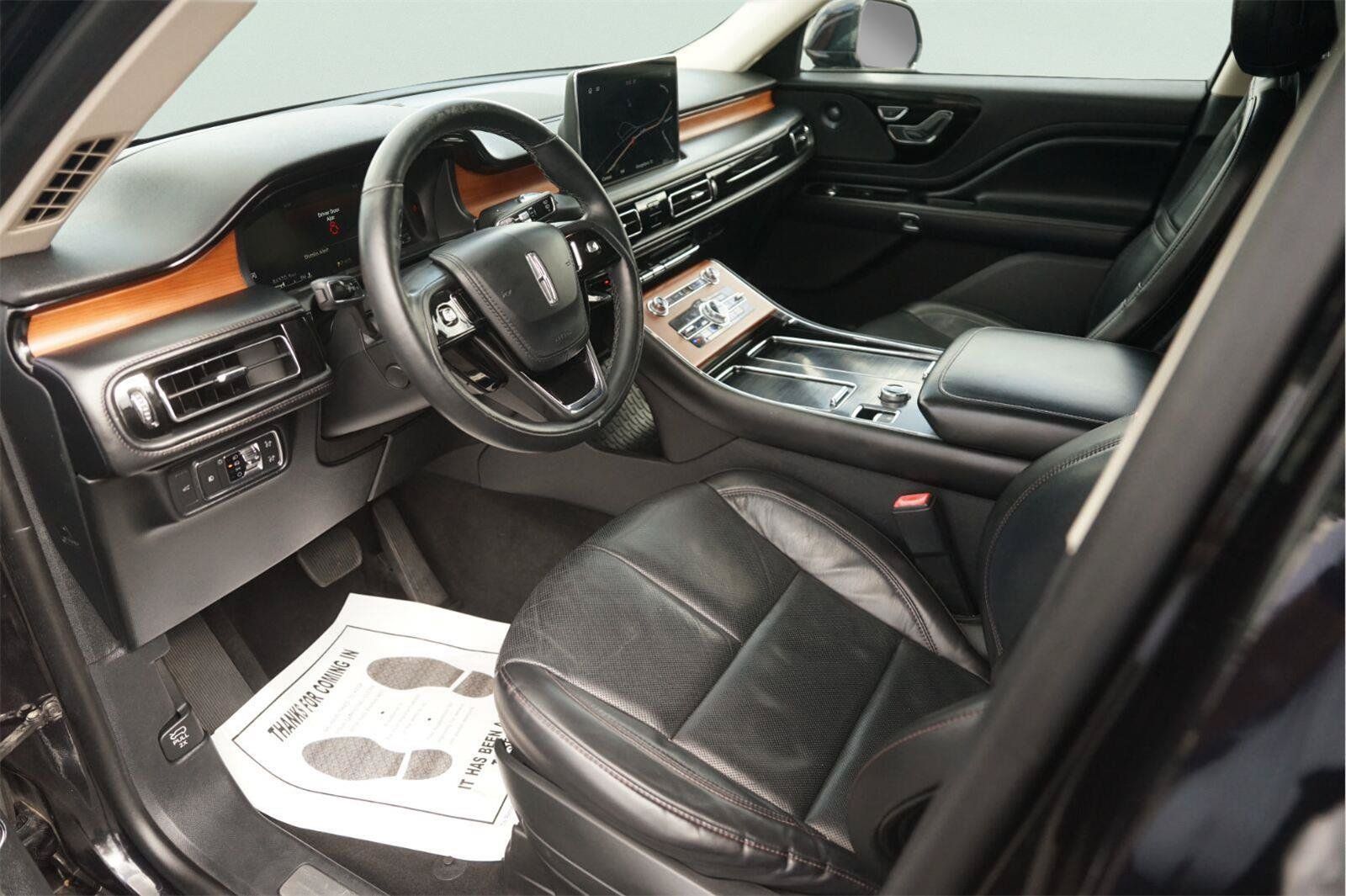 Used 2020 Lincoln Aviator Reserve w/ Equipment Group 201A RWD image 8