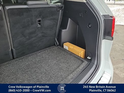 Used 2023 Volkswagen Atlas SEL R-Line image 54