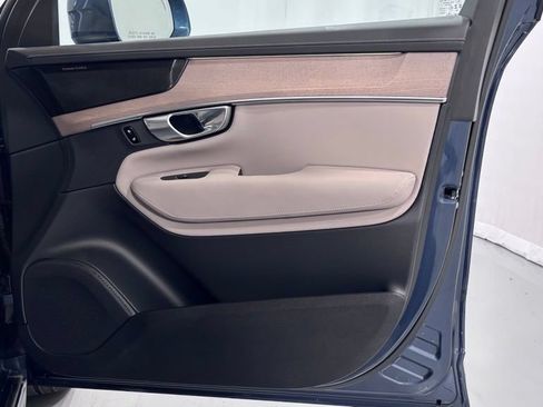 Certified 2026 Volvo XC90 B6 Plus AWD/4WD image 20