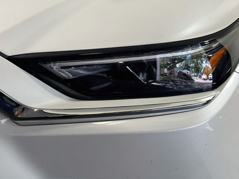 Used 2024 Toyota Grand Highlander FWD image 12