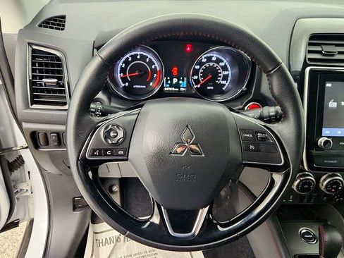 Used 2024 Mitsubishi Outlander Sport AWD image 12