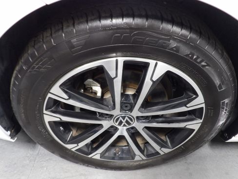 Used 2023 Volkswagen Jetta Sport image 20