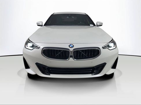 Used 2024 BMW 230i Coupe w/ Convenience Package RWD image 2