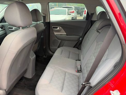 Used 2019 Kia Niro LX FWD image 16