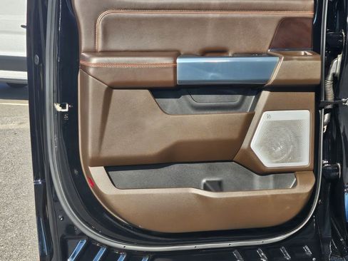 Used 2025 Ford F350 King Ranch image 36