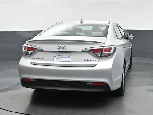 Used 2016 Hyundai Sonata SE image 6