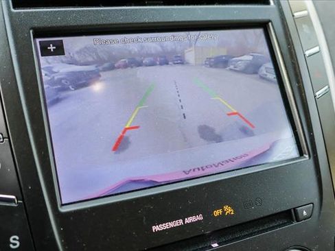 Used 2019 Lincoln MKC Select image 18