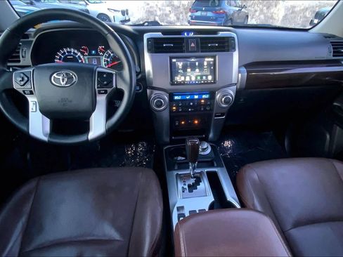Used 2014 Toyota 4Runner Limited image 16