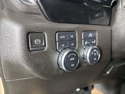 Used 2023 GMC Sierra 1500 Elevation w/ X31 Off-Road Package image 8