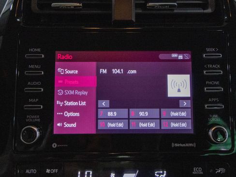 Used 2021 Toyota Prius LE FWD image 8