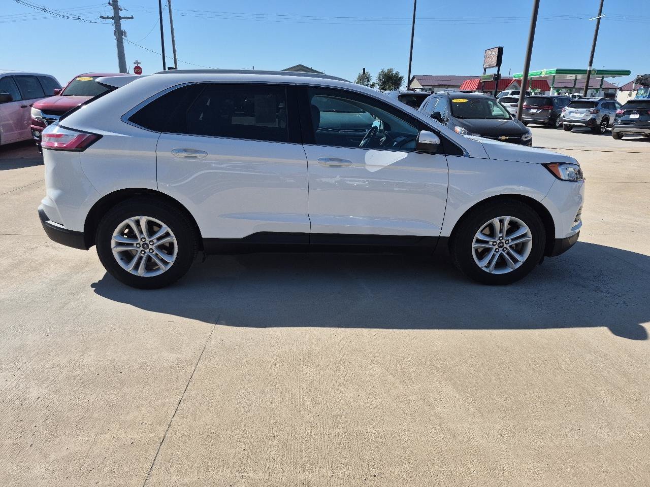 Used 2020 Ford Edge SEL AWD/4WD image 5