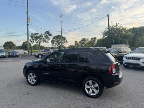 Used 2015 Jeep Compass Sport w/ Power Value Group image 12