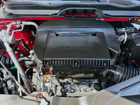 Used 2025 Honda Pilot EX-L image 30