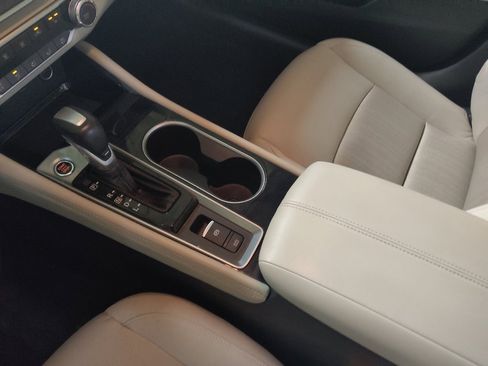 Used 2023 Nissan Altima 2.5 SV w/ SV Premium Package image 26