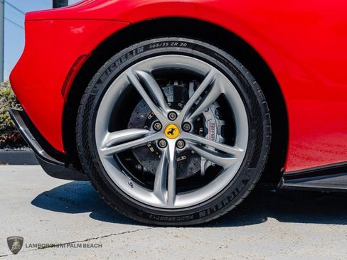 Used 2023 Ferrari 296 GTS RWD image 45