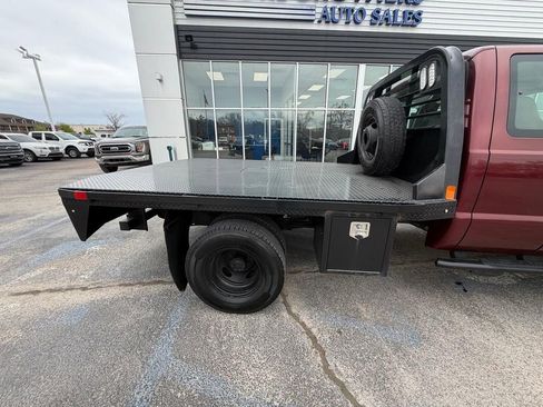 Used 2004 Ford F350 Lariat image 6