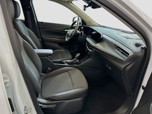 Used 2025 Buick Encore GX Preferred image 31