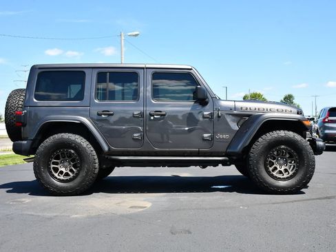 Used 2022 Jeep Wrangler Unlimited Rubicon w/ Xtreme Recon 35" Tire Package AWD/4WD image 8