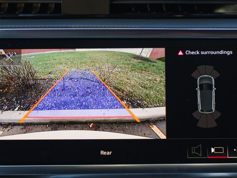 Certified 2025 Audi Q3 2.0T Premium w/ Convenience Package image 14