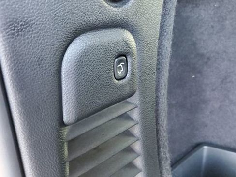 Certified 2023 Dodge Durango SRT image 31