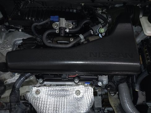 Used 2015 Nissan Rogue SV image 30