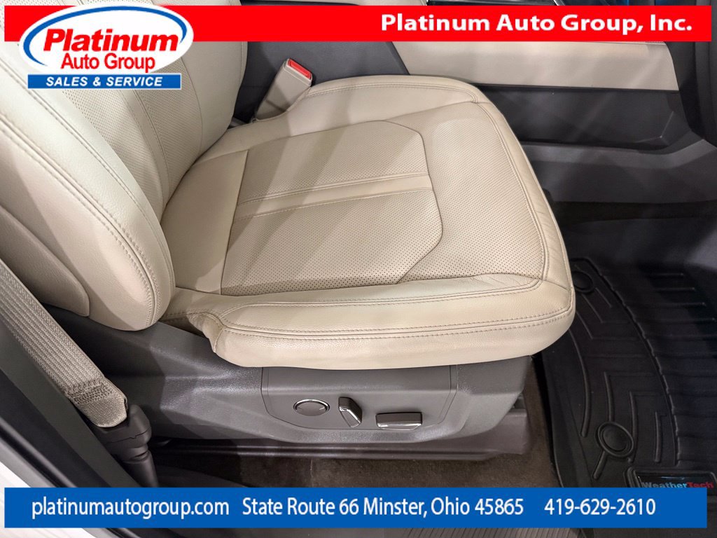 Used 2019 Ford Expedition Limited w/ Equipment Group 302A RWD image 43