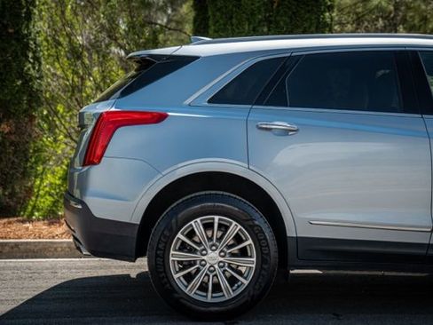 Used 2017 Cadillac XT5 FWD image 13