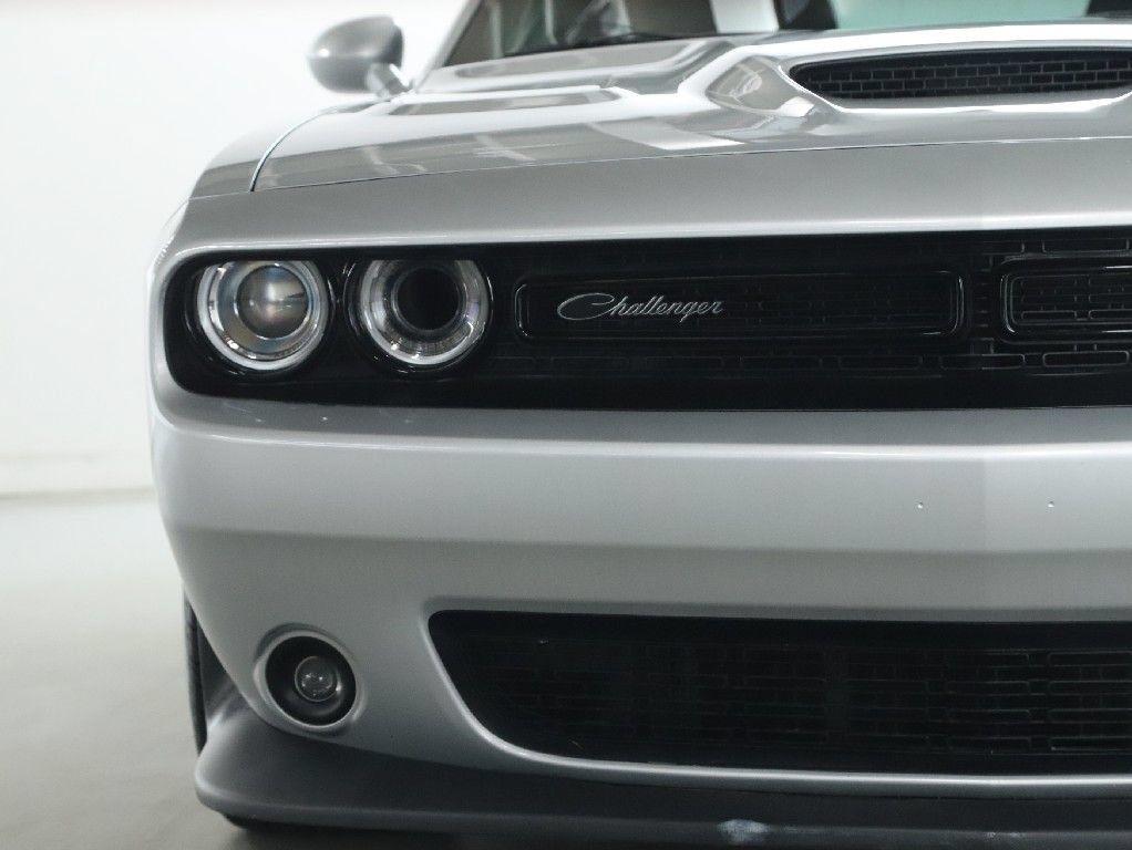 Used 2020 Dodge Challenger R/T Scat Pack w/ Dynamics Package RWD image 6