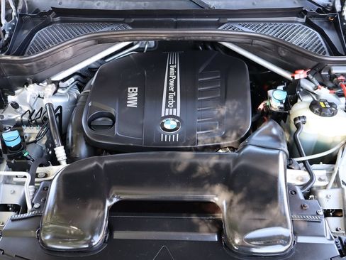 Used 2016 BMW X5 xDrive35d AWD/4WD image 41
