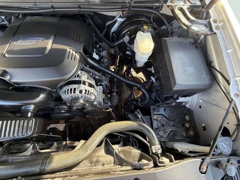 Used 2013 Chevrolet Silverado 1500 LT image 30