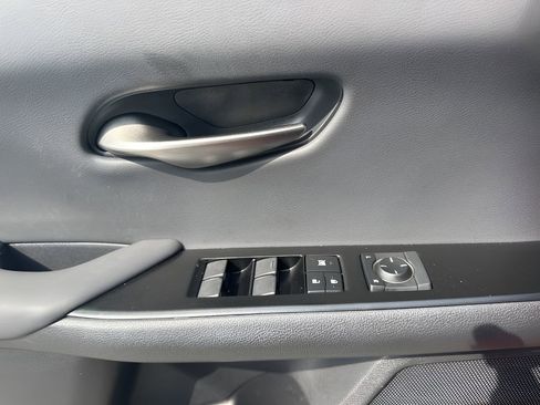 Used 2020 Lexus UX 250h 250h Base image 24