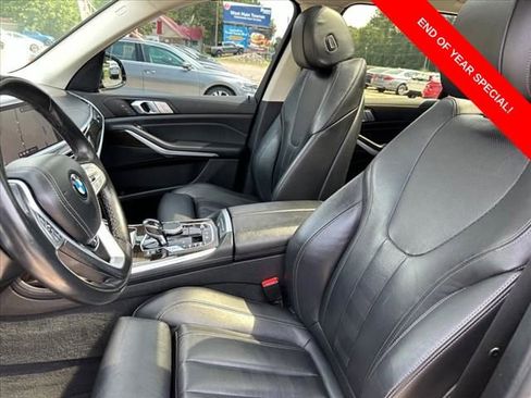 Used 2021 BMW X7 xDrive40i w/ Parking Assistance Package image 11