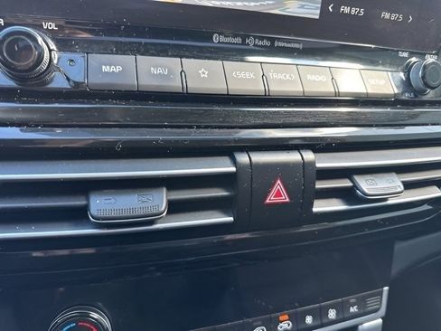 Used 2022 Kia Seltos EX image 22