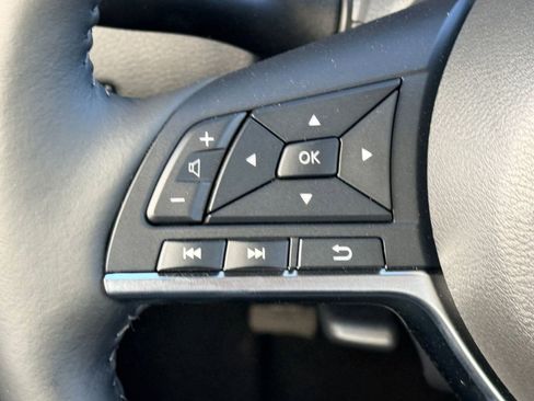 New 2025 Nissan Sentra SV image 14