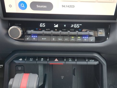 Used 2026 Toyota Tundra TRD Pro AWD/4WD image 22