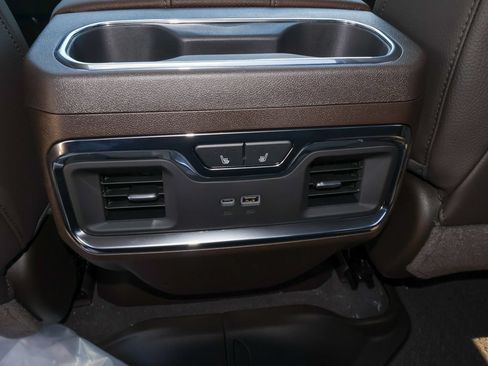 New 2026 GMC Sierra 1500 Denali w/ Denali Reserve Package AWD/4WD image 12
